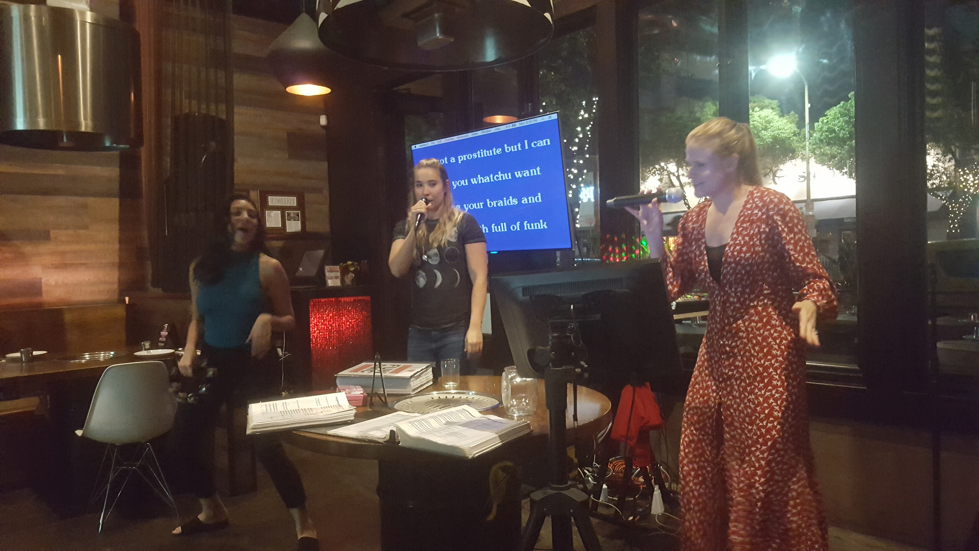 FUN DMC karaoke event